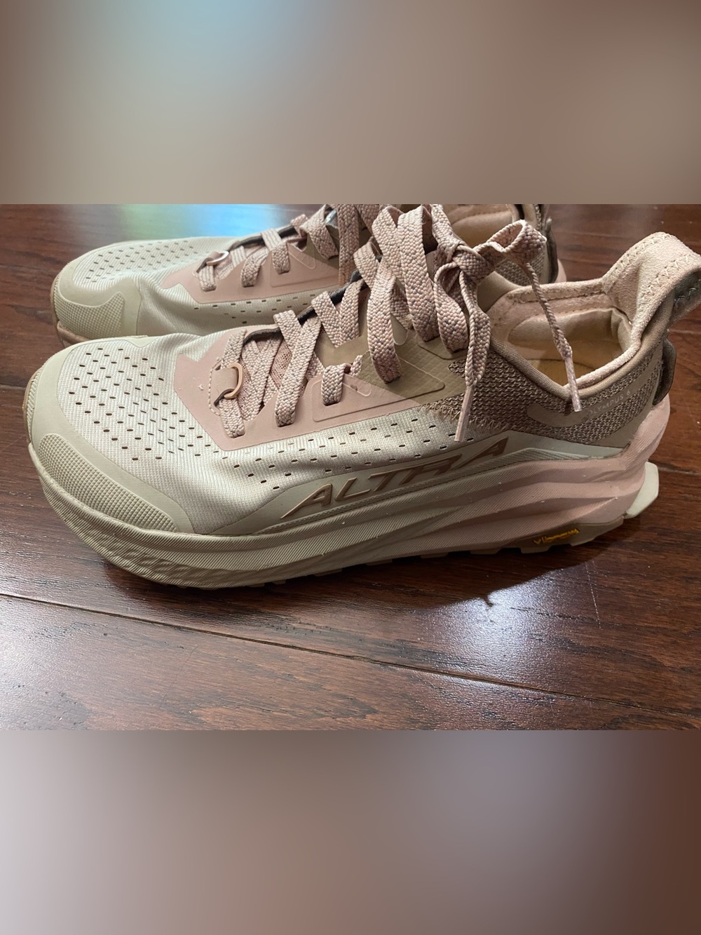 Altra Women's Beige and Blush Athletic Running Shoes